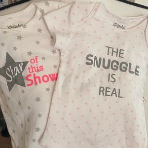 NWT Newborn 2 Onsies 0-3 months ‘The Snuggle is Real’ ‘Star of This Show’ Baby